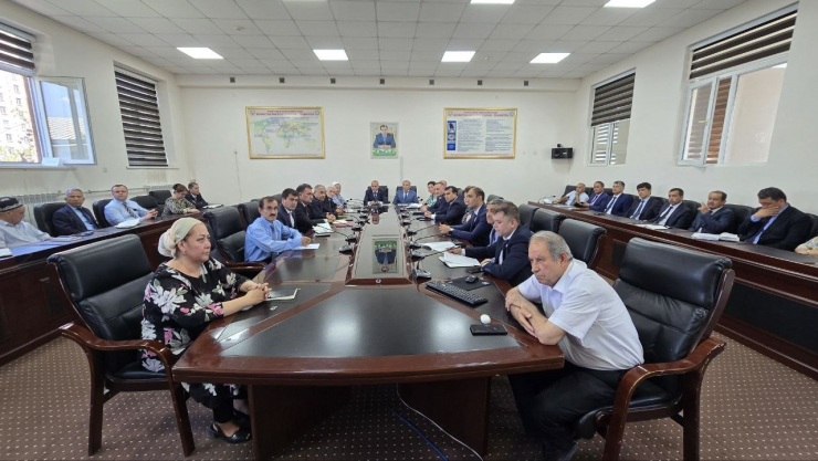 ТАҶЛИЛИ РӮЗИ ВАҲДАТИ МИЛЛӢ ДАР ДОНИШГОҲ