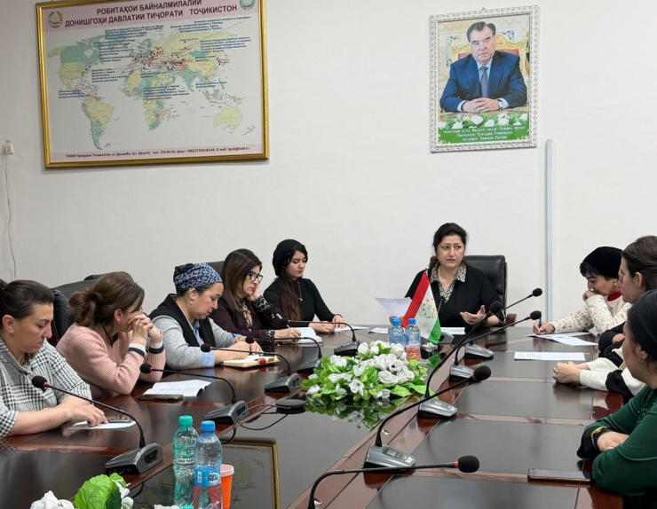 МАҚОМИ ЗАНОН ДАР МЕҲВАРИ ПАЁМ