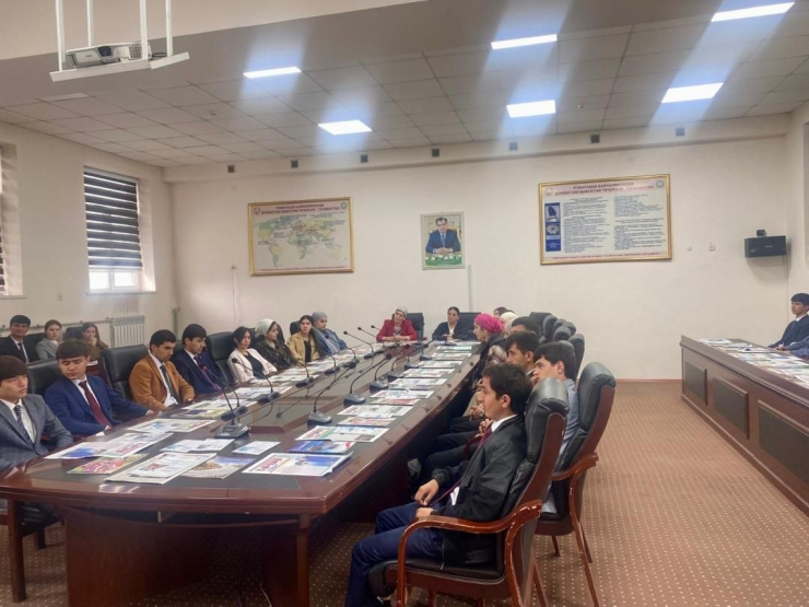 НАҚШИ ЗАН ДАР ТАШАККУЛИ ҶОМЕАИ СОЛИМ АЗ  НИГОҲИ ИСЛОМ