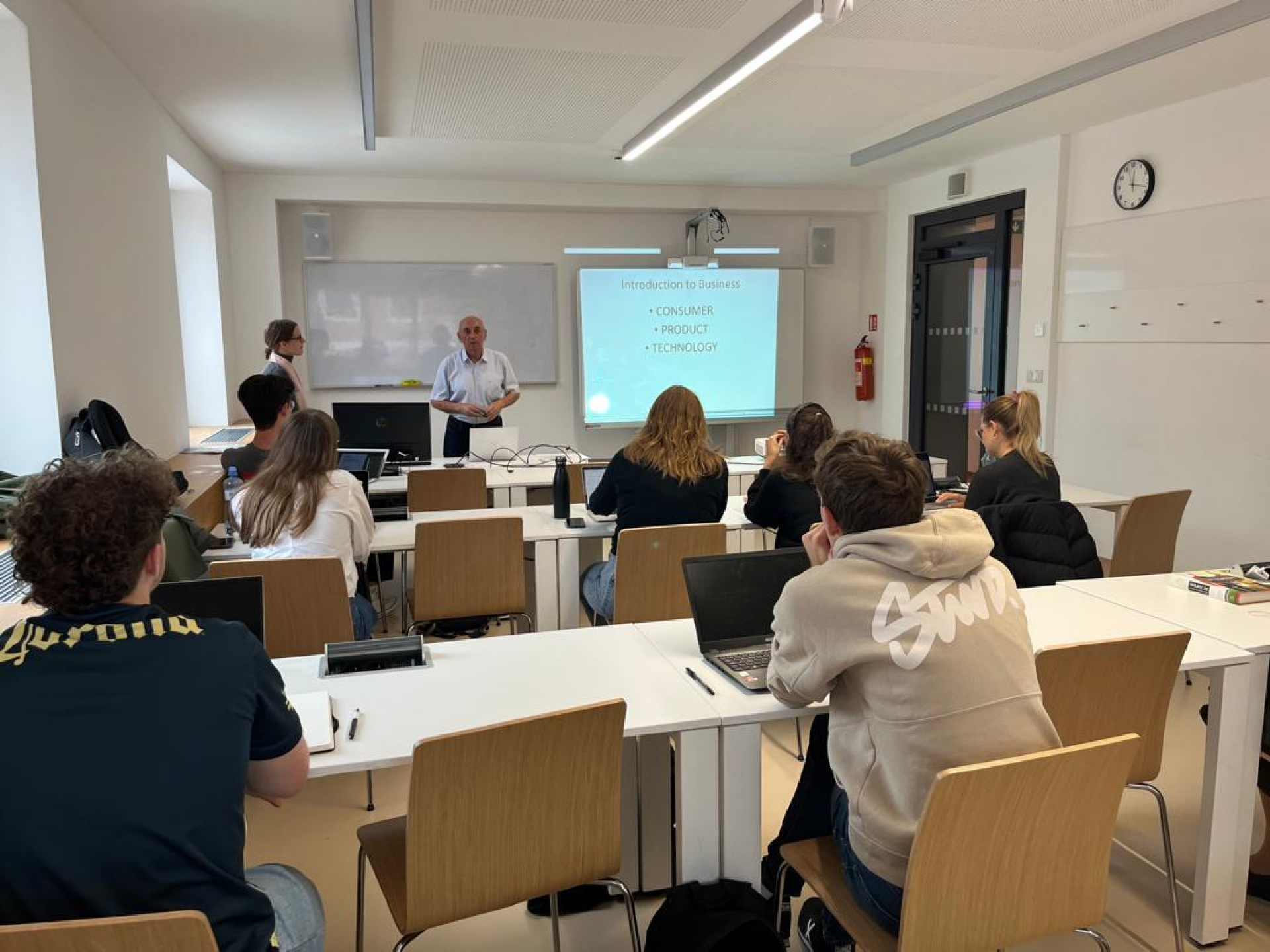 Scientific-Research and Educational Internship at Lund and Karlovo Universities